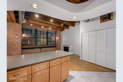 732 S Financial Place #411, Chicago, IL 60605 - Photo 6