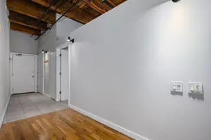 732 S Financial Pl, Chicago, IL 60605 - Photo 12