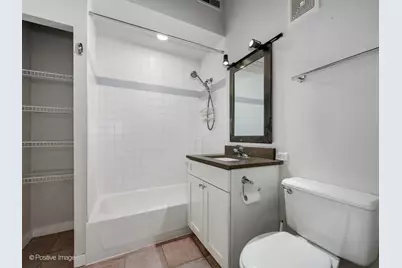 732 S Financial Place #411, Chicago, IL 60605 - Photo 14