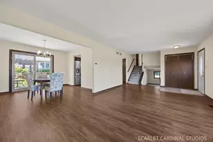 20W481 Cobb Dr, Downers Grove, IL 60516 - Photo 4