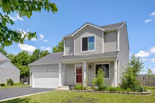 1312 Burke Ln, South Elgin, IL 60177 - Photo 2