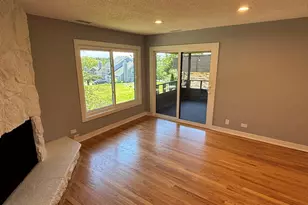1365 N Sterling Ave, Palatine, IL 60067 - Photo 4