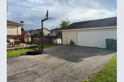 2111 Three Forks Drive, Plainfield, IL 60586 - Photo 8