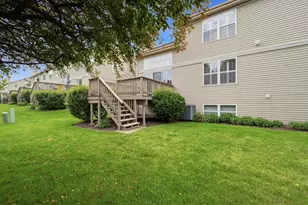 3126 St Michel Ln, Saint Charles, IL 60175 - Photo 30