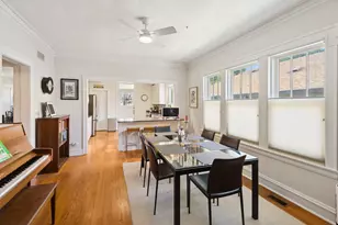 5752 N Sacramento Ave, Chicago, IL 60659 - Photo 8