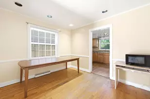 6434 N Kimball Ave, Lincolnwood, IL 60712 - Photo 4