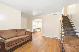 6434 N Kimball Ave, Lincolnwood, IL 60712 - Photo 8