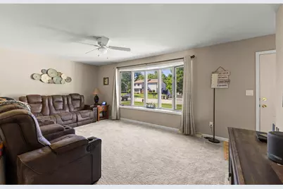 760 Bon Terre Road, New Lenox, IL 60451 - Photo 4