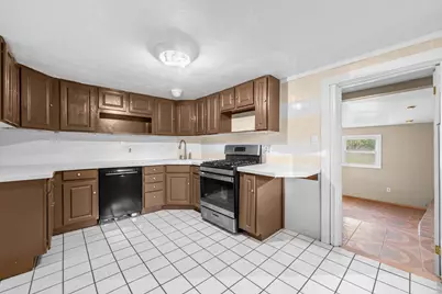 336 W Menomonie Street, Belvidere, IL 61008 - Photo 4