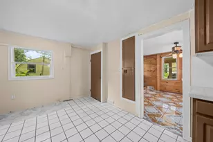 336 W Menomonie St, Belvidere, IL 61008 - Photo 6