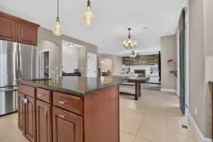 2713 Piney Run, Bloomington, IL 61705 - Photo 12