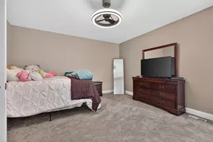 2713 Piney Run, Bloomington, IL 61705 - Photo 22