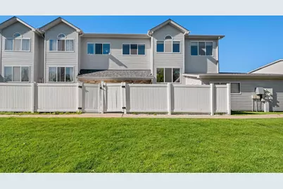 272 Park Ridge Lane #A, Aurora, IL 60504 - Photo 1