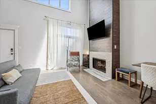 1529 W Montana St, Chicago, IL 60614 - Photo 6