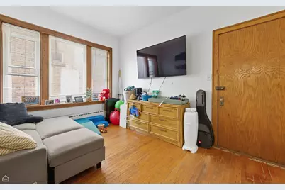 2337 N Sawyer Avenue, Chicago, IL 60647 - Photo 10