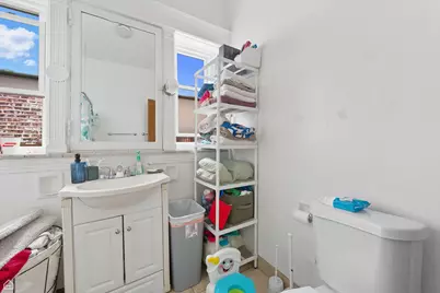 2337 N Sawyer Avenue, Chicago, IL 60647 - Photo 16