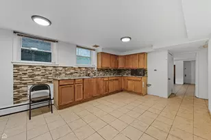 2337 N Sawyer Ave, Chicago, IL 60647 - Photo 32