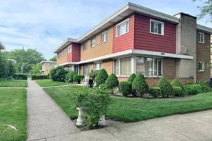 2540 W Jerome St, Chicago, IL 60645 - Photo 2