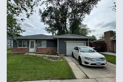 16 W Rocket Circle, Park Forest, IL 60466 - Photo 1