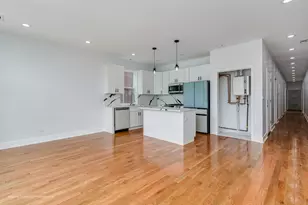 437 E 48th St, Chicago, IL 60615 - Photo 8