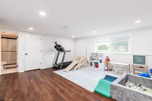 5823 Emerson St, Morton Grove, IL 60053 - Photo 28