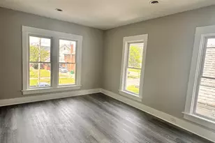 105 W Wilson St, Streator, IL 61364 - Photo 10