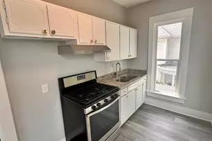 105 W Wilson St, Streator, IL 61364 - Photo 8