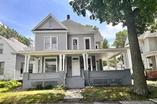 105 W Wilson St, Streator, IL 61364 - Photo 2