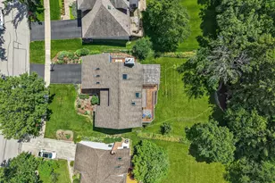 933 Stanton Dr, Naperville, IL 60540 - Photo 38