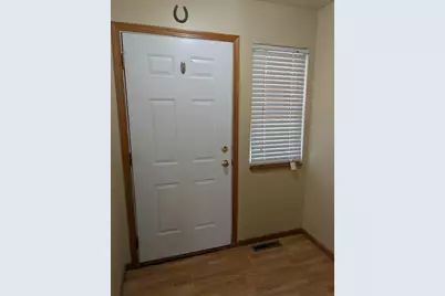 262 Sunset Boulevard, Oglesby, IL 61348 - Photo 2
