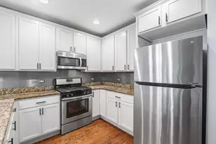 2909 W Fulton St, Chicago, IL 60612 - Photo 14
