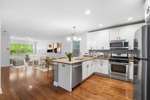 2909 W Fulton St, Chicago, IL 60612 - Photo 8