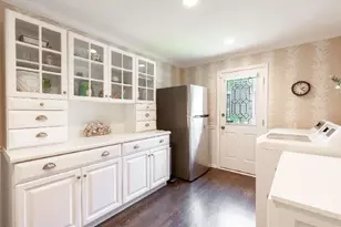 1010 Thunderbird Ln, Naperville, IL 60563 - Photo 20