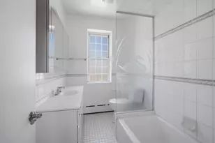 7314 N Crawford Ave, Lincolnwood, IL 60712 - Photo 10
