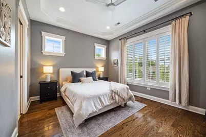 3748 N Damen Avenue #3S, Chicago, IL 60618 - Photo 12