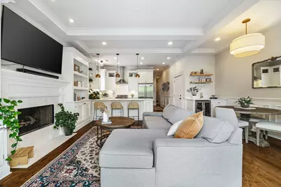3748 N Damen Avenue #3S, Chicago, IL 60618 - Photo 4