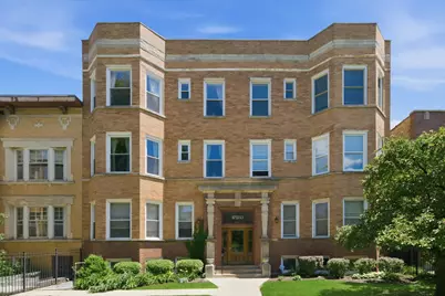 4713 N Dover Street #3N, Chicago, IL 60640 - Photo 1