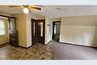 9 1/2 N Randolph Street #9up, Princeton, IL 61356 - Photo 6
