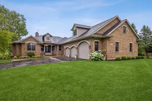 26743 S Greenbriar Dr, Monee, IL 60449 - Photo 2