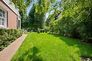 2304 Elmwood Ave, Wilmette, IL 60091 - Photo 26