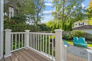349 Gregory Ave, Wilmette, IL 60091 - Photo 10