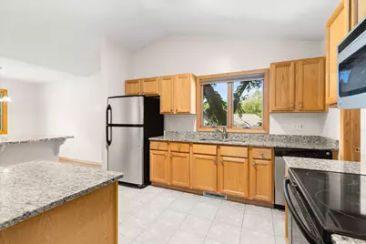 2427 Reynolds Manor Drive #0, Ottawa, IL 61350 - Photo 8