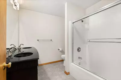 2427 Reynolds Manor Drive #0, Ottawa, IL 61350 - Photo 20