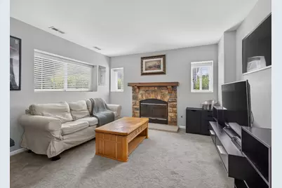 941 Emerald Drive, Pingree Grove, IL 60140 - Photo 14
