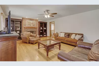 11716 Bolton Lane, Orland Park, IL 60467 - Photo 18