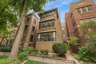 2736 N Mildred Ave, Chicago, IL 60614 - Photo 1