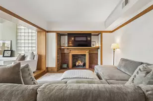 2736 N Mildred Ave, Chicago, IL 60614 - Photo 6