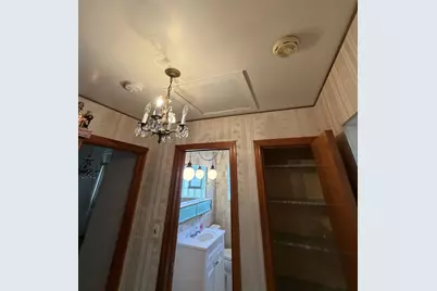 3208 N Hawthorne Street, Franklin Park, IL 60131 - Photo 10