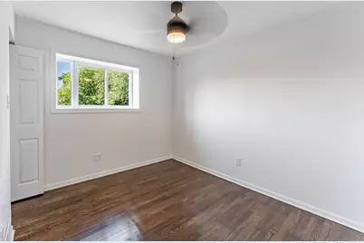 9131 S Parnell Avenue, Chicago, IL 60620 - Photo 14