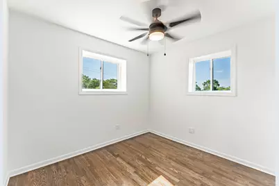 9131 S Parnell Avenue, Chicago, IL 60620 - Photo 12